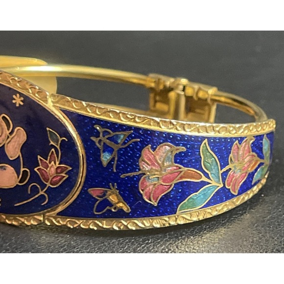 Vintage Cloisonne Hinged Bracelet Bangle Panda Floral Calla Lily Gold Tone - Picture 7 of 15